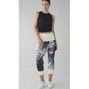 New Lululemon Womens 4 Dance to Yoga Pants Boyfriend-fit Pretty Plume Angel Wing